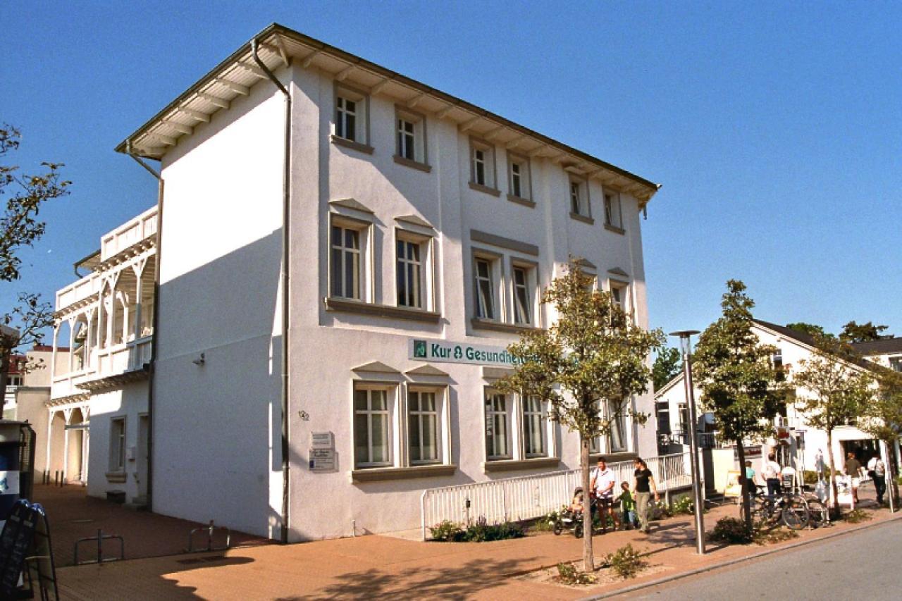 Ferienwohnung Mit Balkon, Gratis Nutzung Vom Ahoi Erlebnisbad Und Sauna In Sellin - Haus Strandeck Fewo 19 괴렌 외부 사진